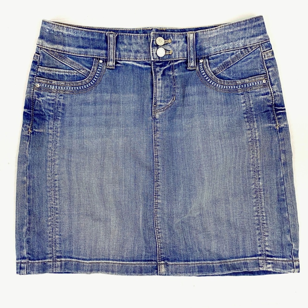 White House Black Market Light Denim Skirt Sz 0